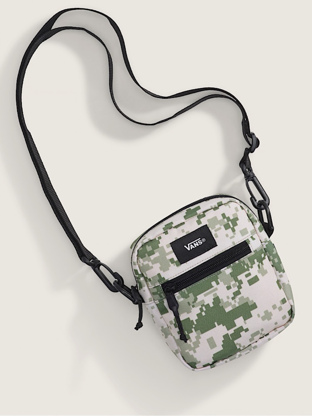 NEW UNOPENED ~VANS~ Bail Shoulder Bag~ Color: Digi Camo Green